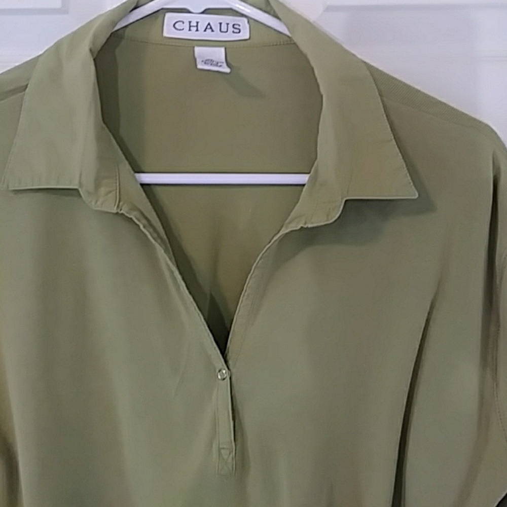 Top - Picture 3 of 4